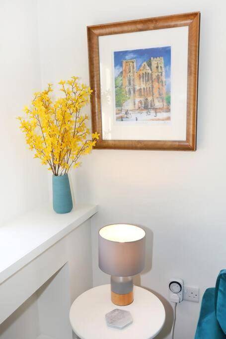 Central Ripon Apartment - View Of The Cathedral! Εξωτερικό φωτογραφία